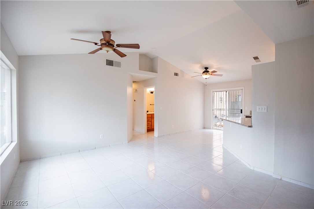 1654 Nesting Way
