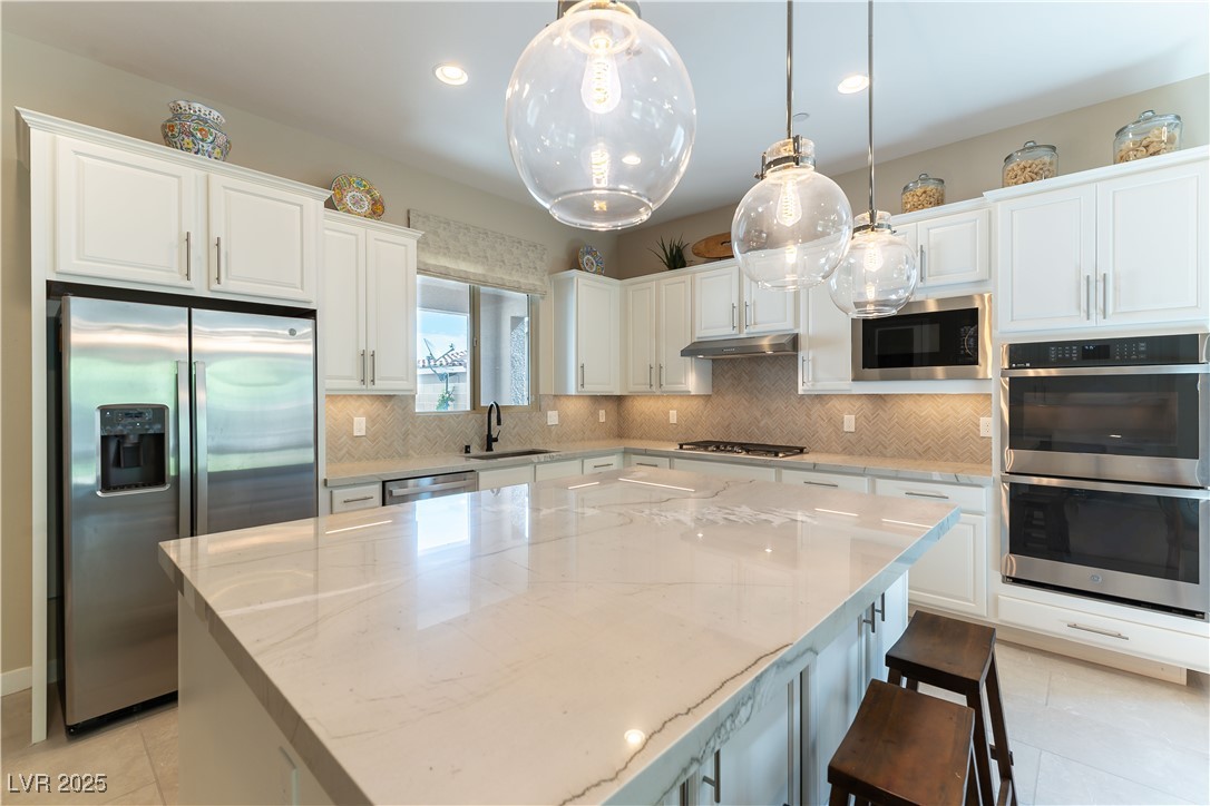 11659 Falcon Gorge Avenue