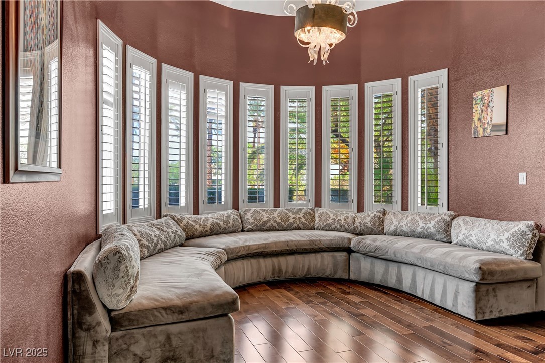 8113 Sapphire Bay Circle