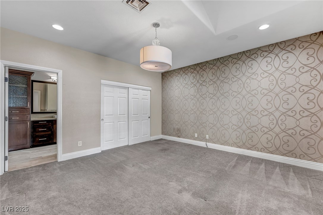 8113 Sapphire Bay Circle