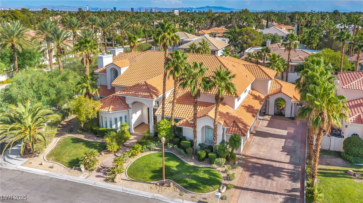 8113 Sapphire Bay Circle