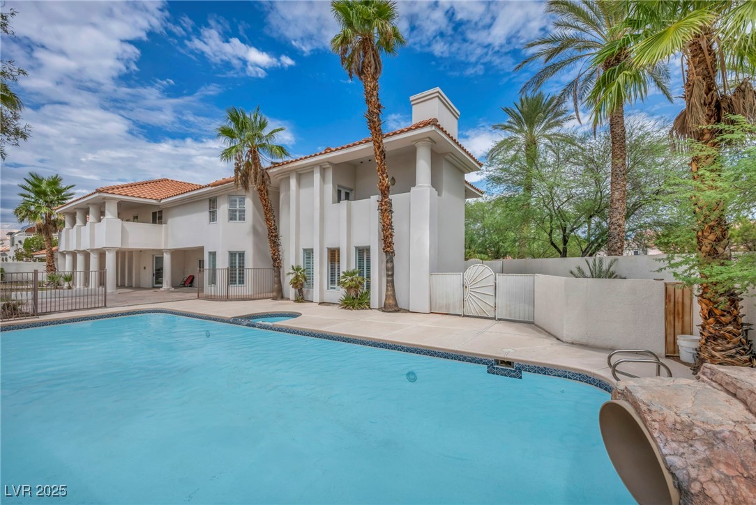 8113 Sapphire Bay Circle