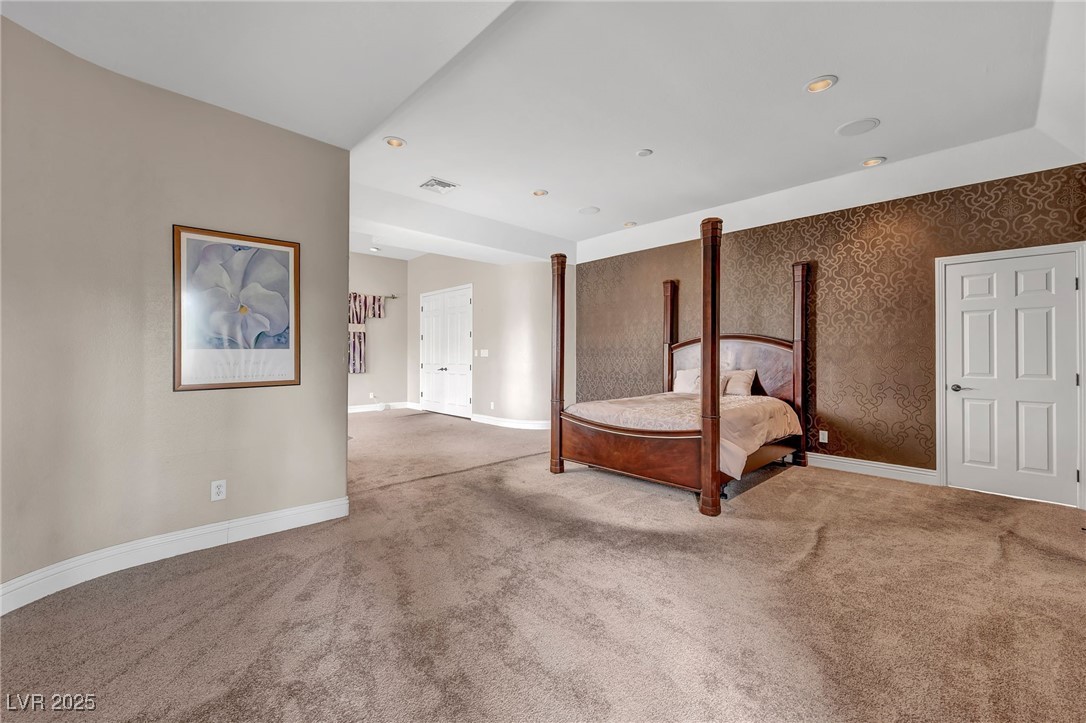 8113 Sapphire Bay Circle