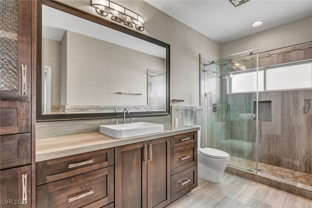 8113 Sapphire Bay Circle