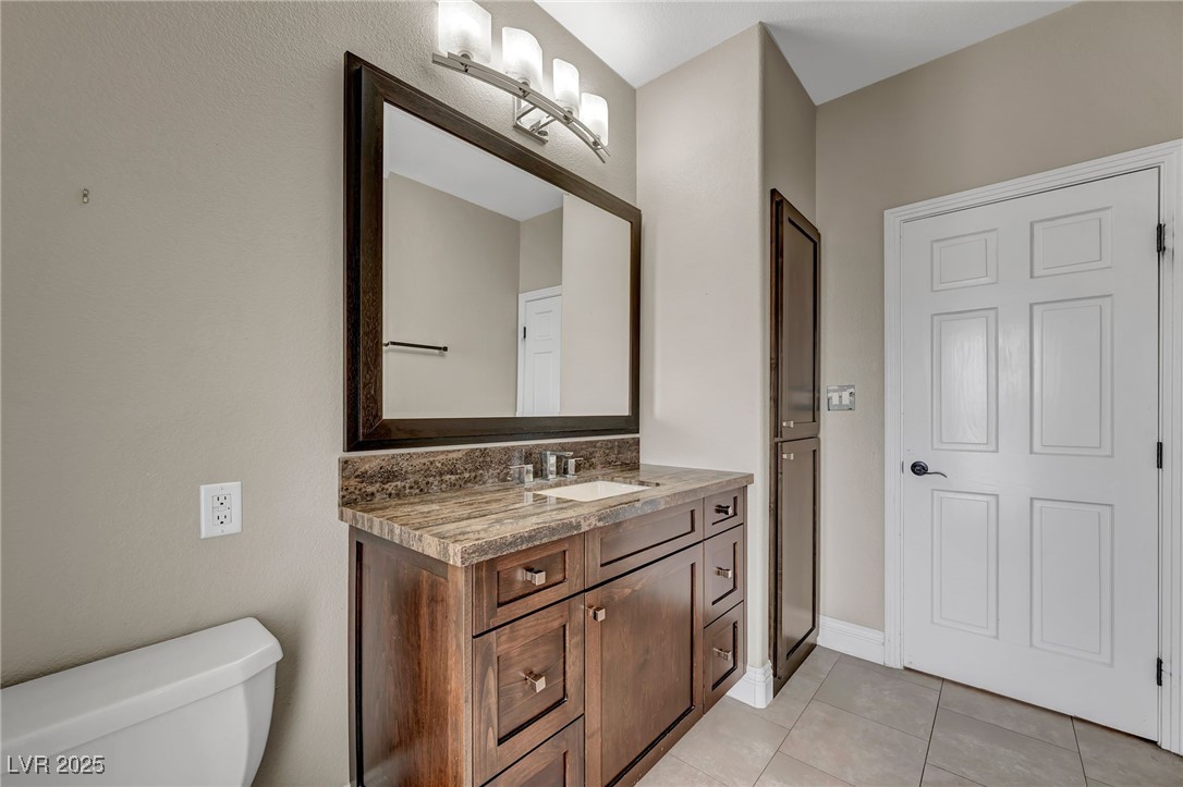 8113 Sapphire Bay Circle