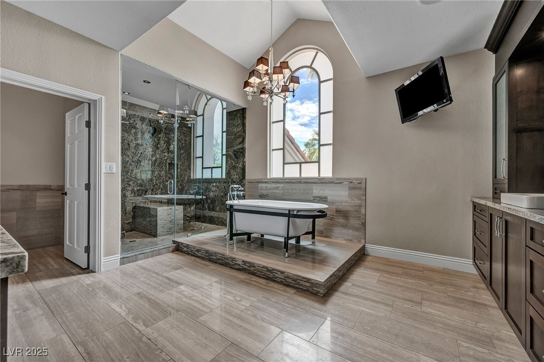 8113 Sapphire Bay Circle