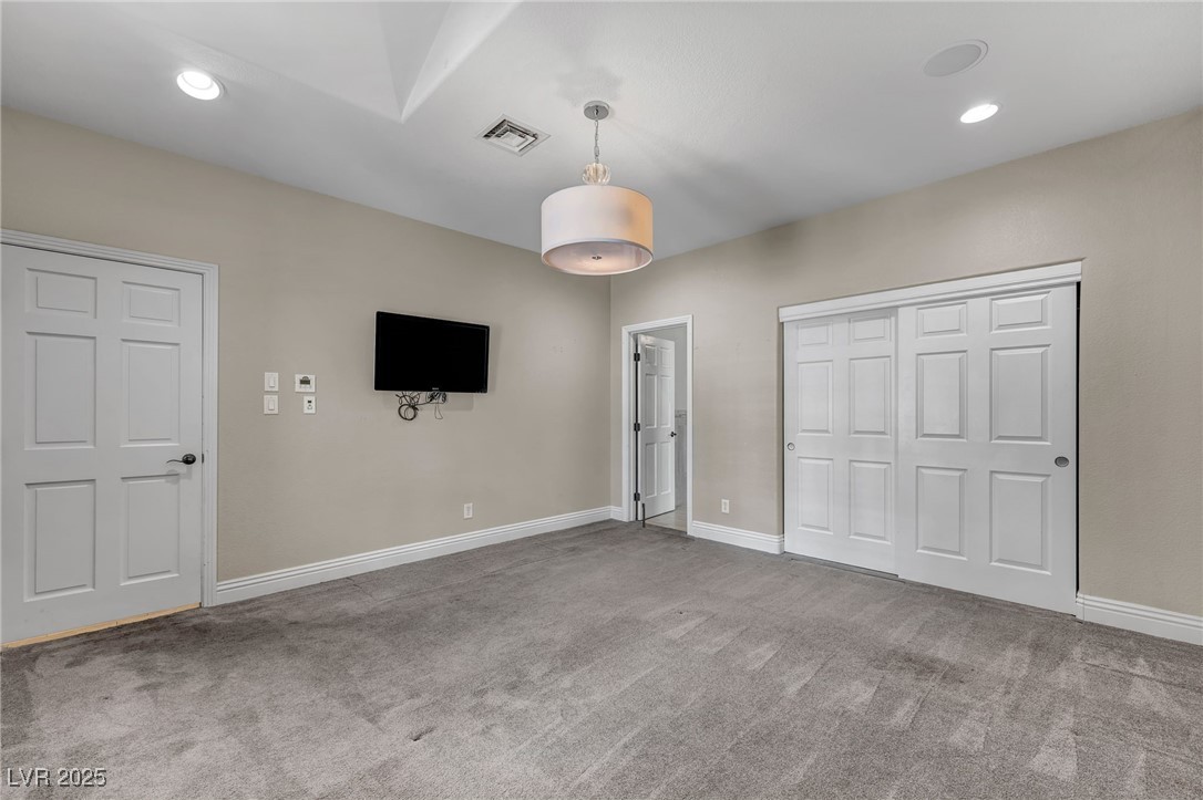 8113 Sapphire Bay Circle