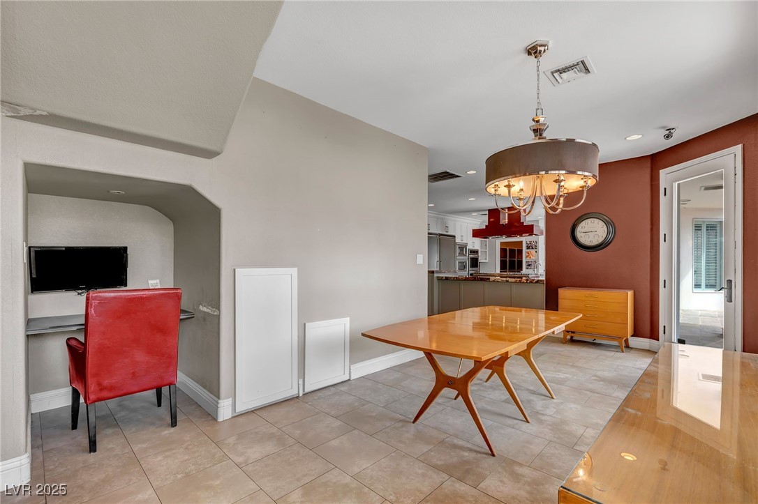 8113 Sapphire Bay Circle