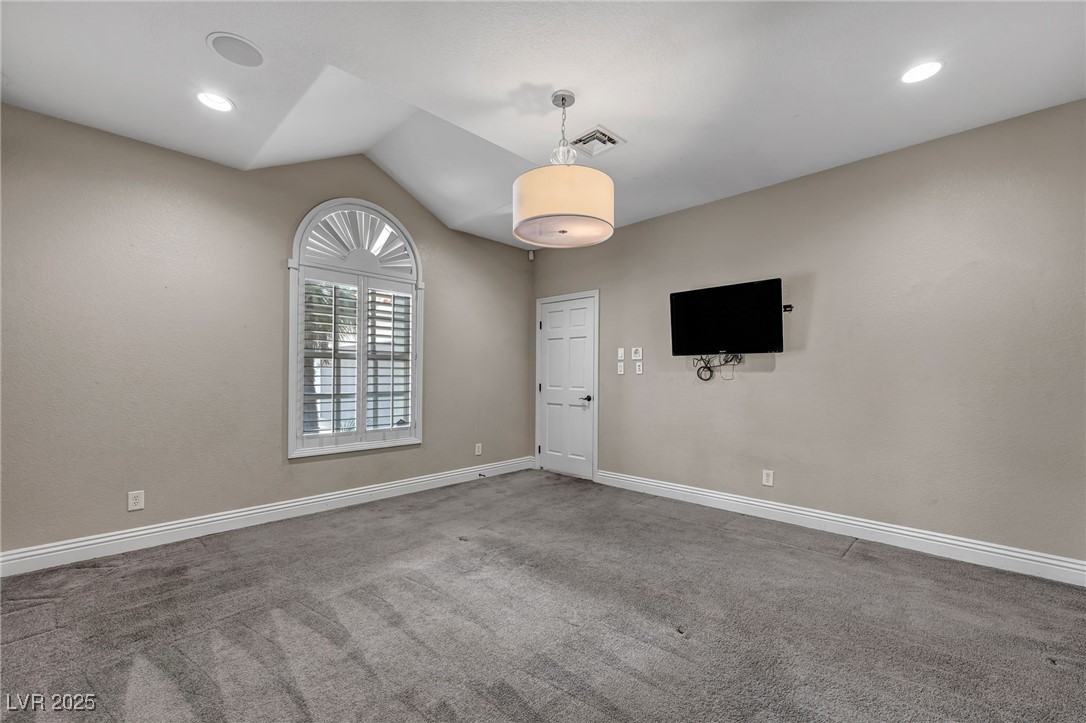 8113 Sapphire Bay Circle