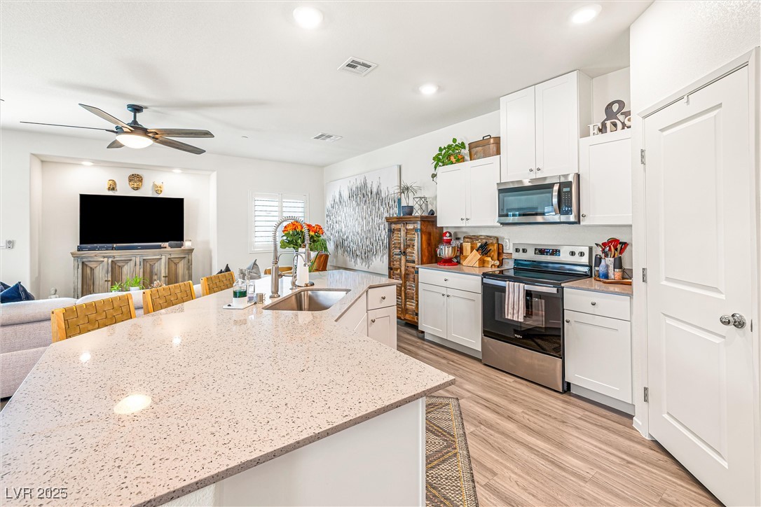 7880 Aurora Sky Street 3