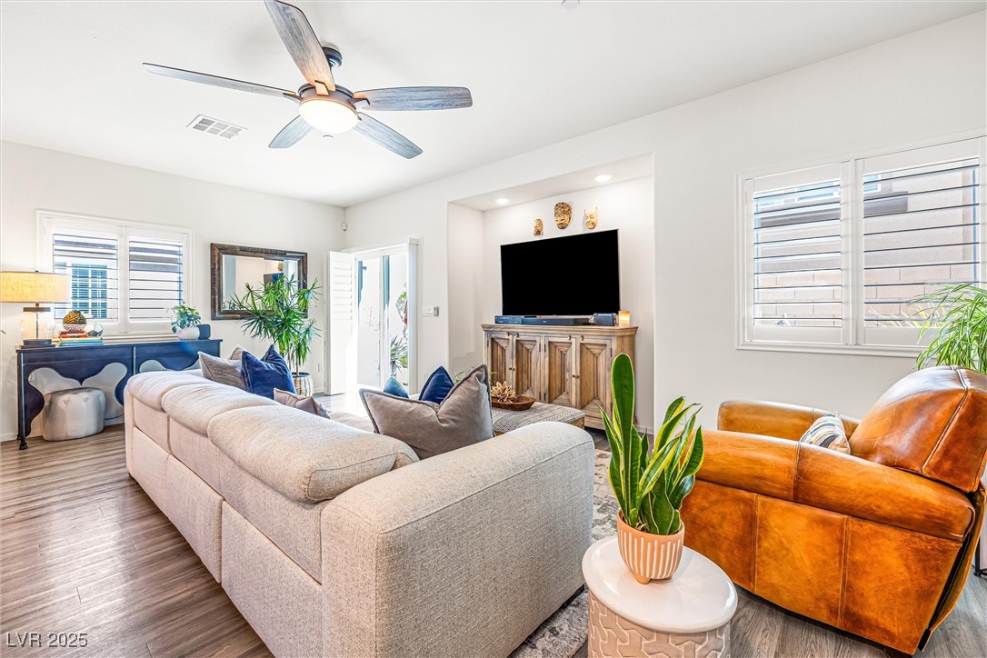 7880 Aurora Sky Street 3