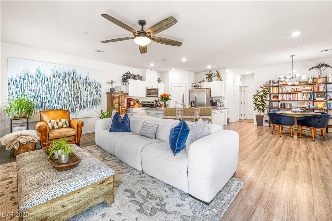 7880 Aurora Sky Street 3