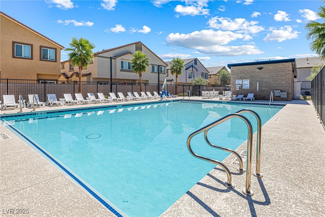 7880 Aurora Sky Street 3
