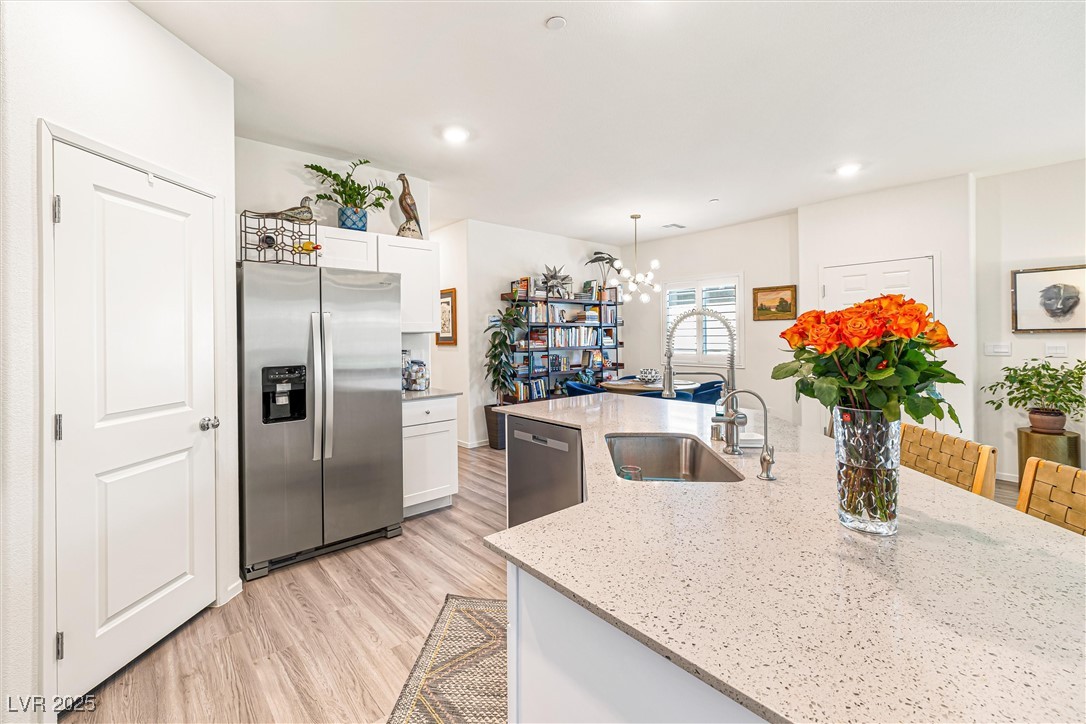 7880 Aurora Sky Street 3