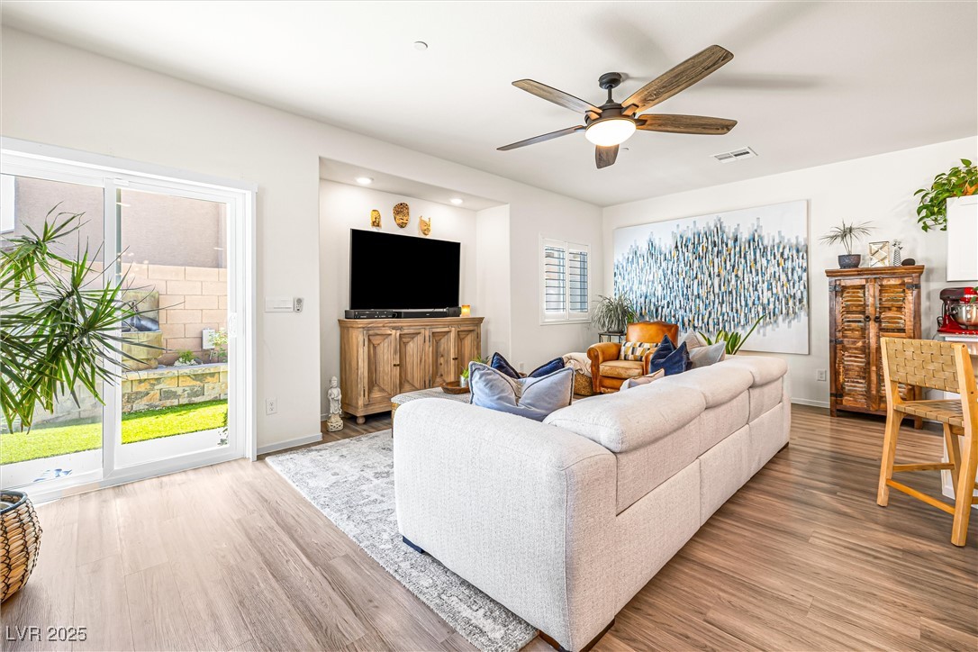 7880 Aurora Sky Street 3