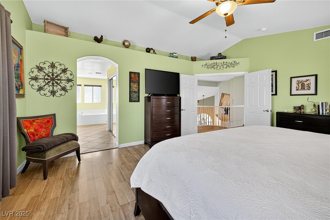 980 Upper Meadows Place