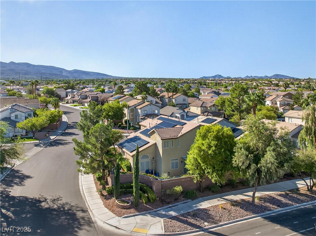 980 Upper Meadows Place