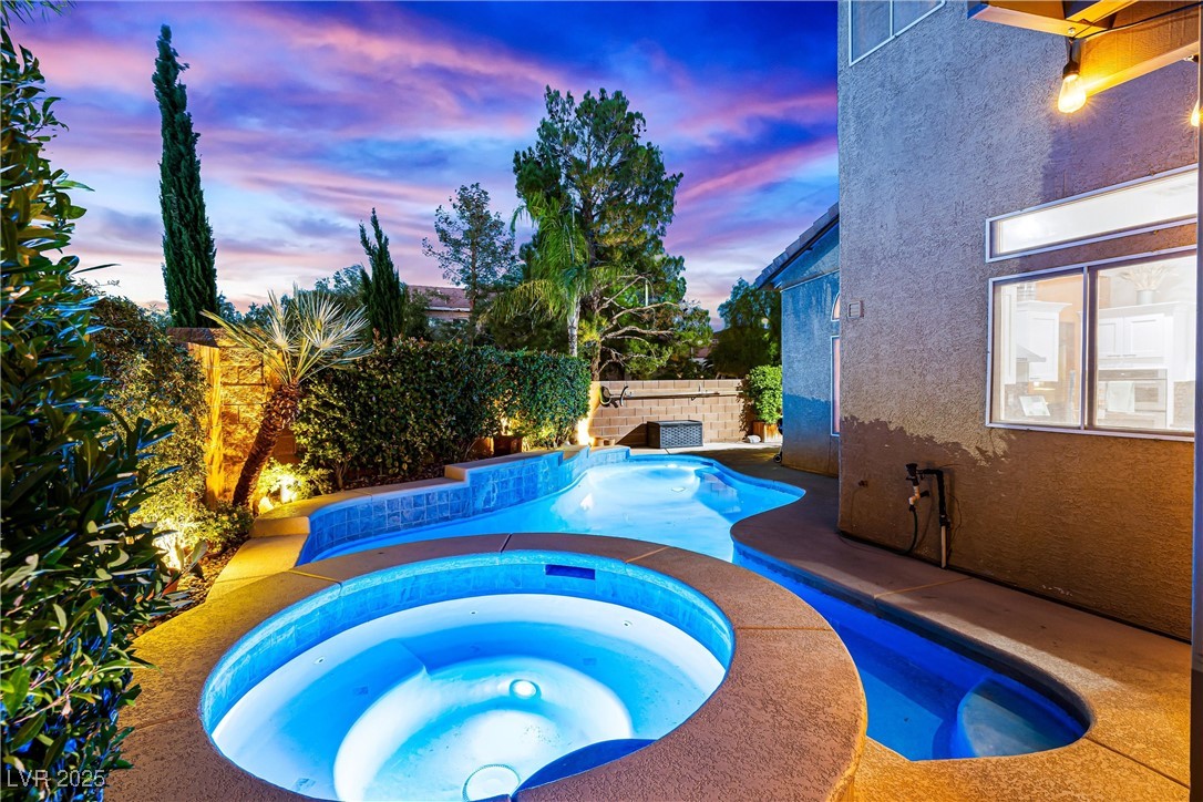 980 Upper Meadows Place