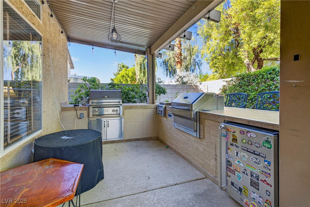 980 Upper Meadows Place