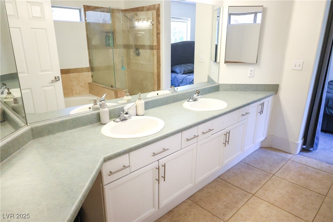 7405 Painted Ridge Street