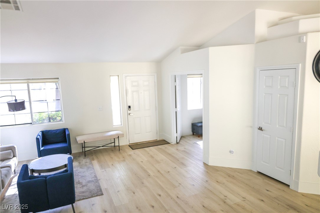 7405 Painted Ridge Street