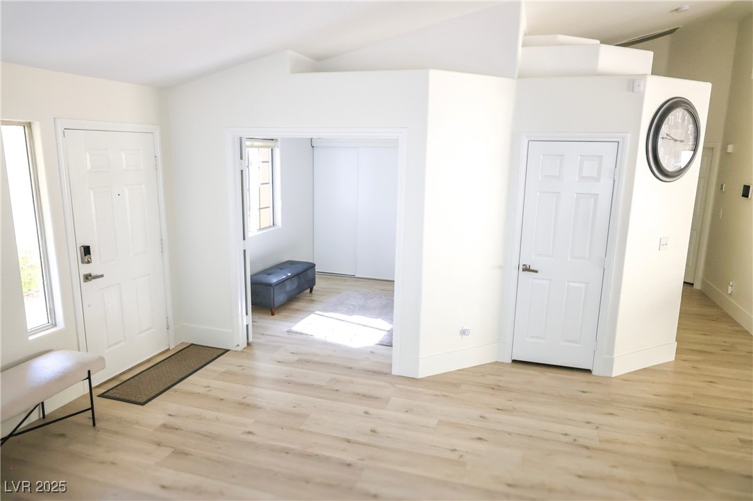 7405 Painted Ridge Street