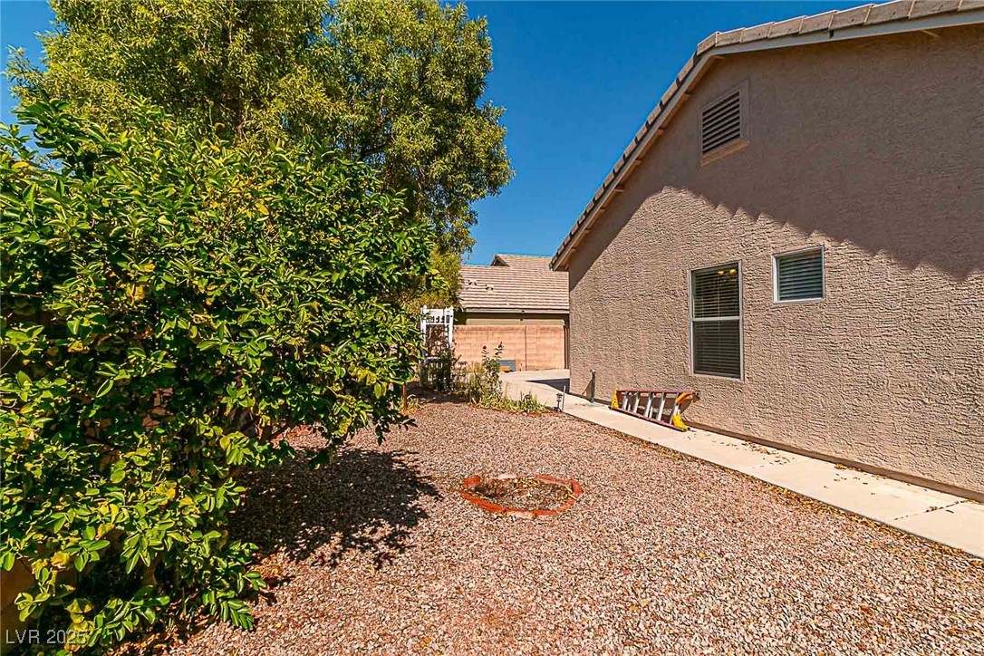 511 Broken Shale Circle