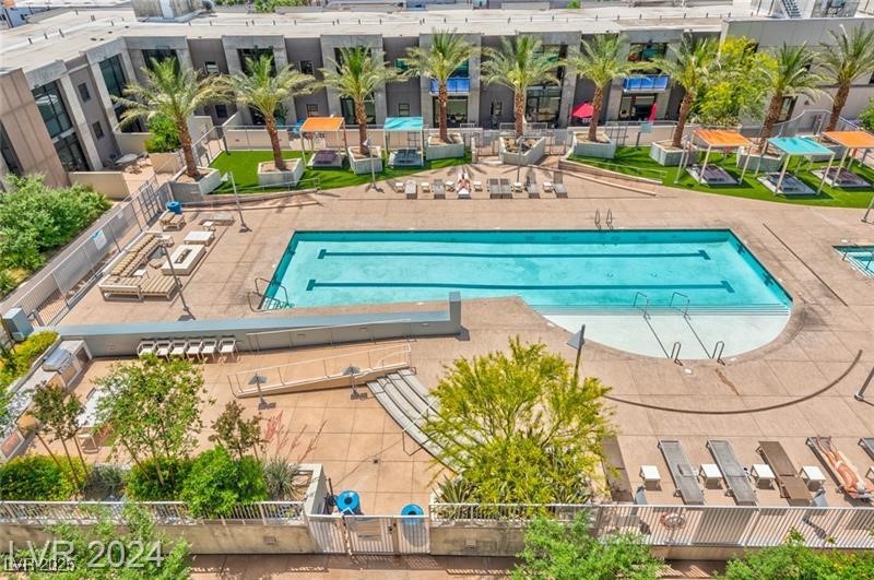 353 East Bonneville Avenue 251