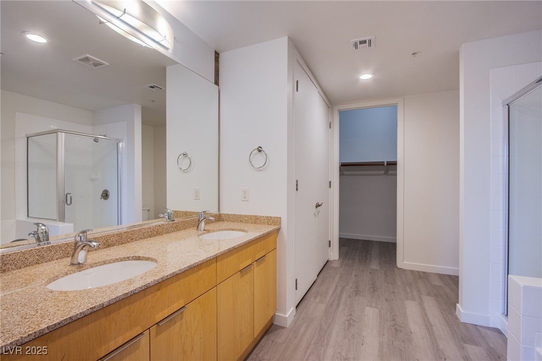 353 East Bonneville Avenue 251