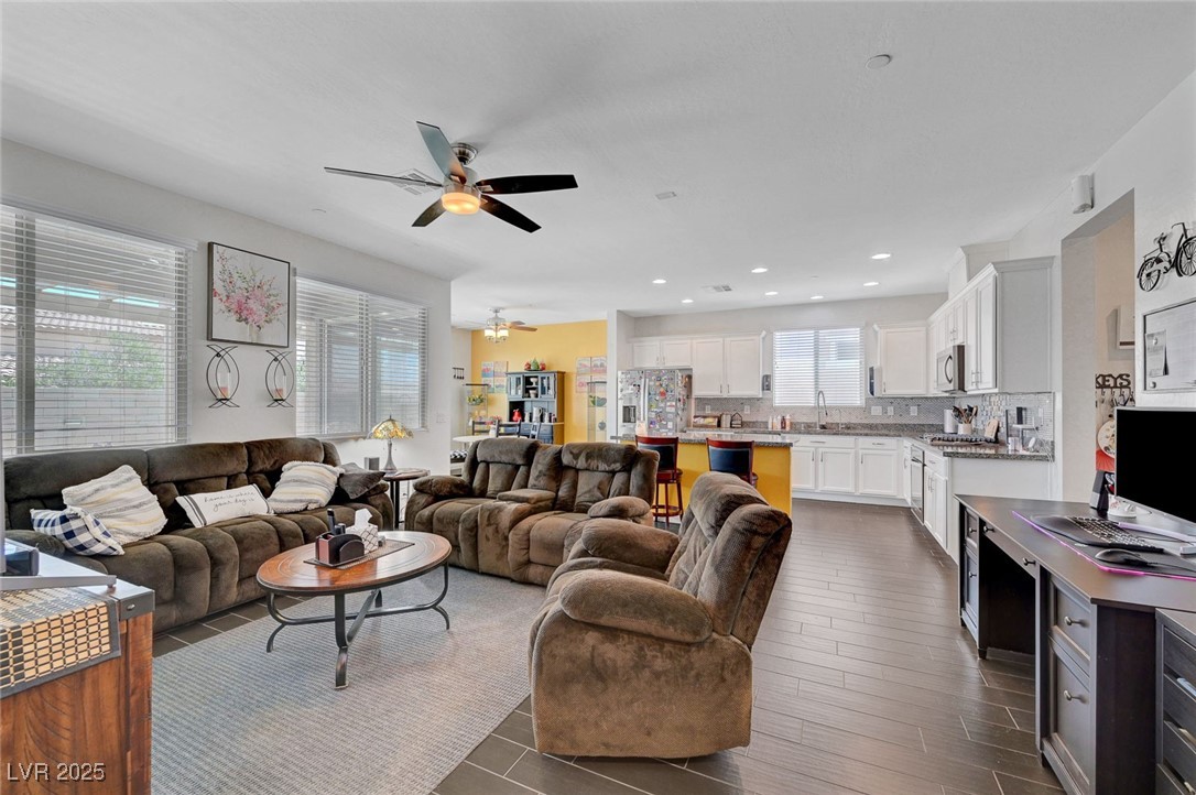 1120 Via Della Curia