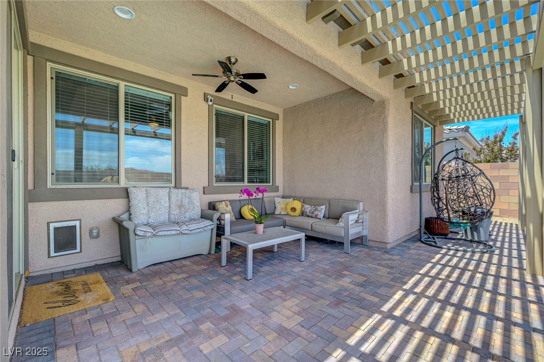 1120 Via Della Curia