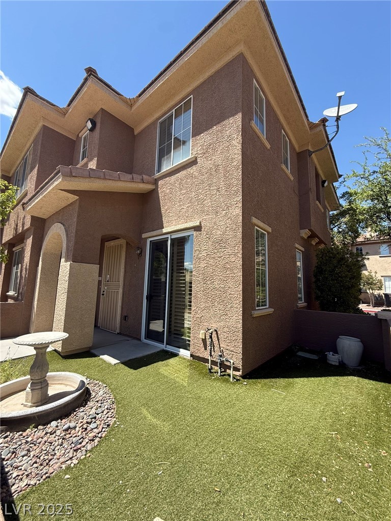 10221 Delray Beach Avenue 102