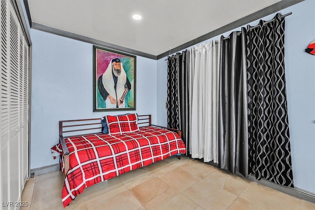 4186 Silver Dollar Avenue 8