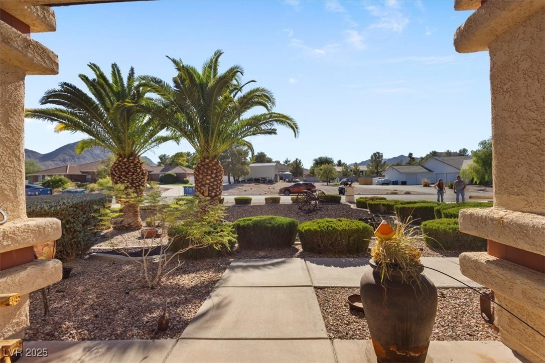 1016 Santa Helena Avenue