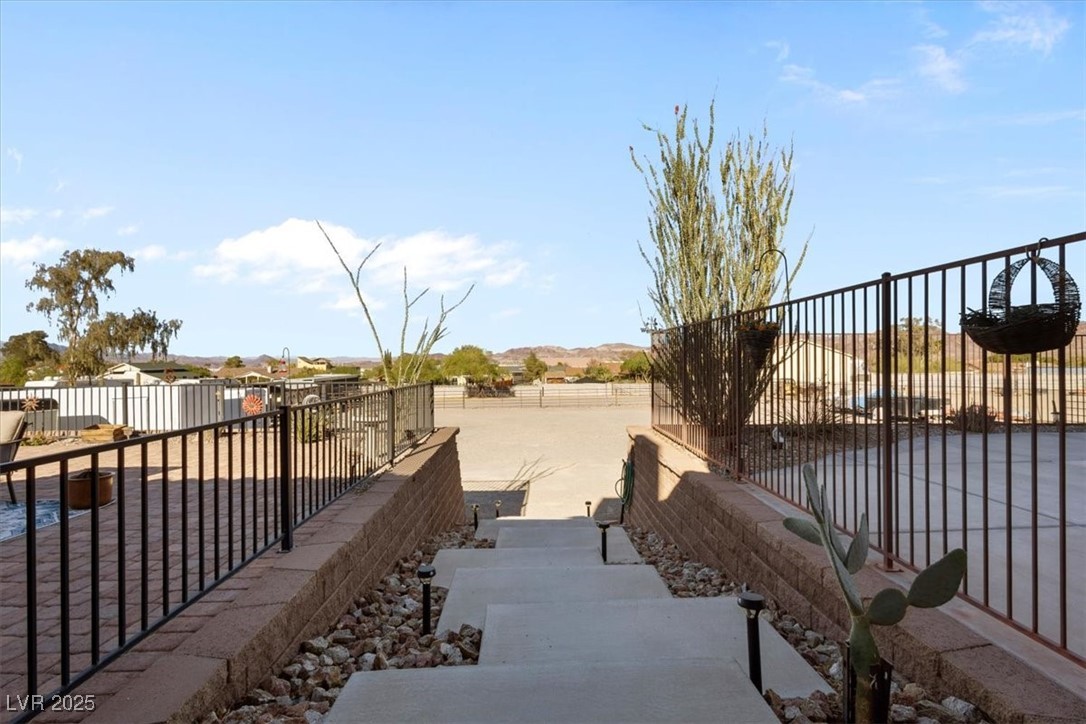 1016 Santa Helena Avenue