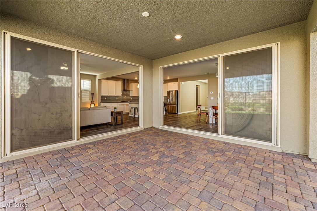 12415 Notch Trail Avenue