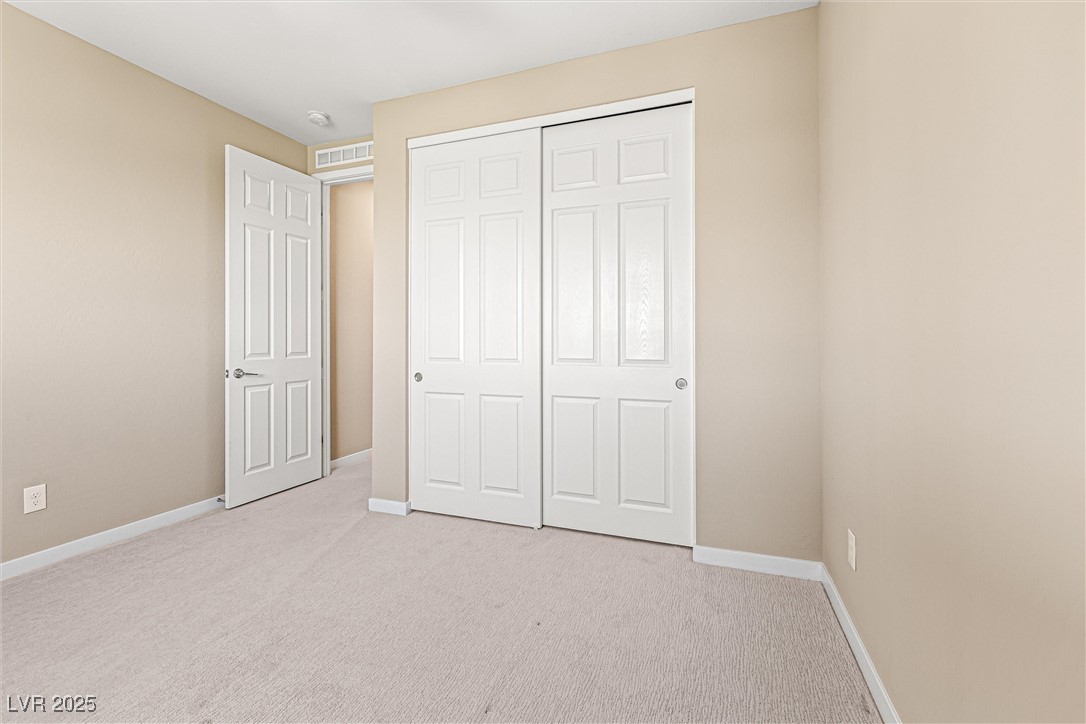 12415 Notch Trail Avenue