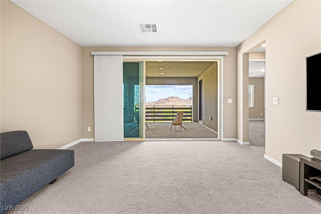 12415 Notch Trail Avenue