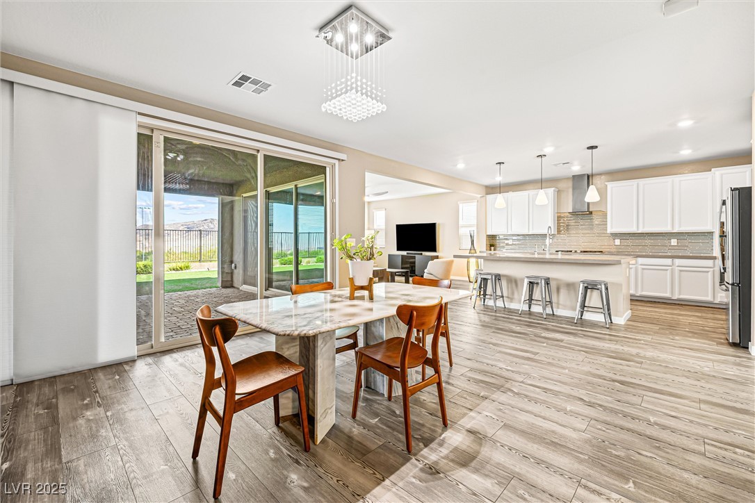 12415 Notch Trail Avenue