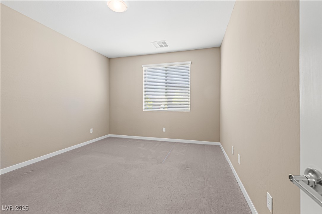 12415 Notch Trail Avenue