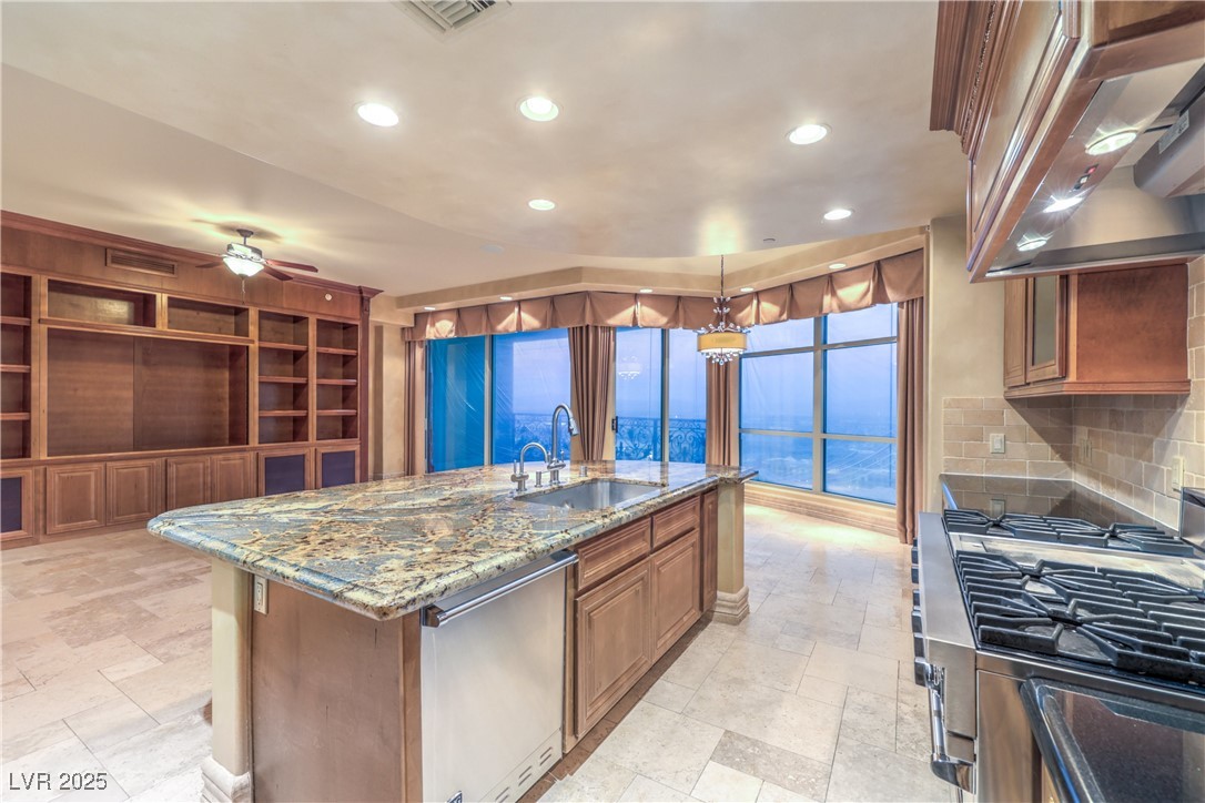 9101 Alta Drive 1406