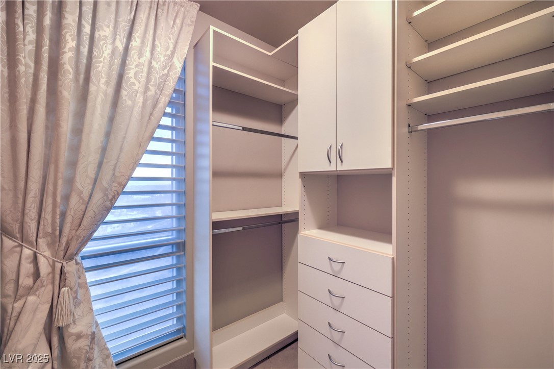 9101 Alta Drive 1406