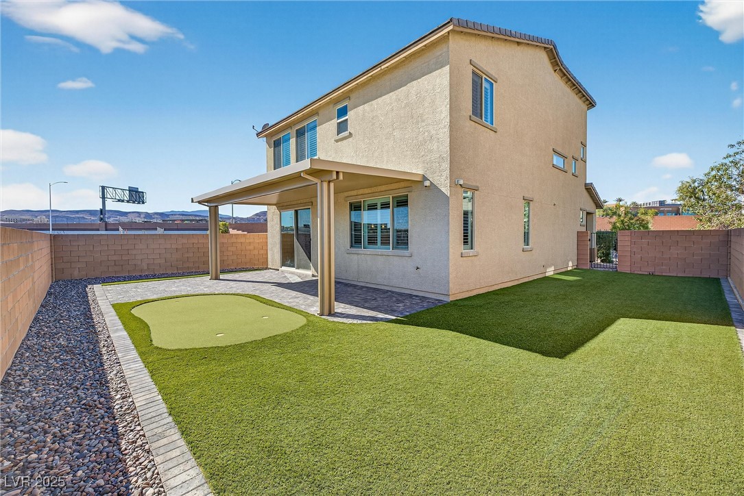 5996 Wellington Peak Road