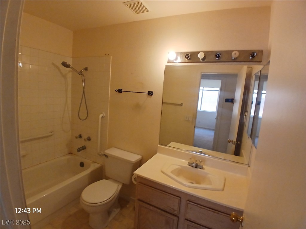 8968 Via Vista Circle