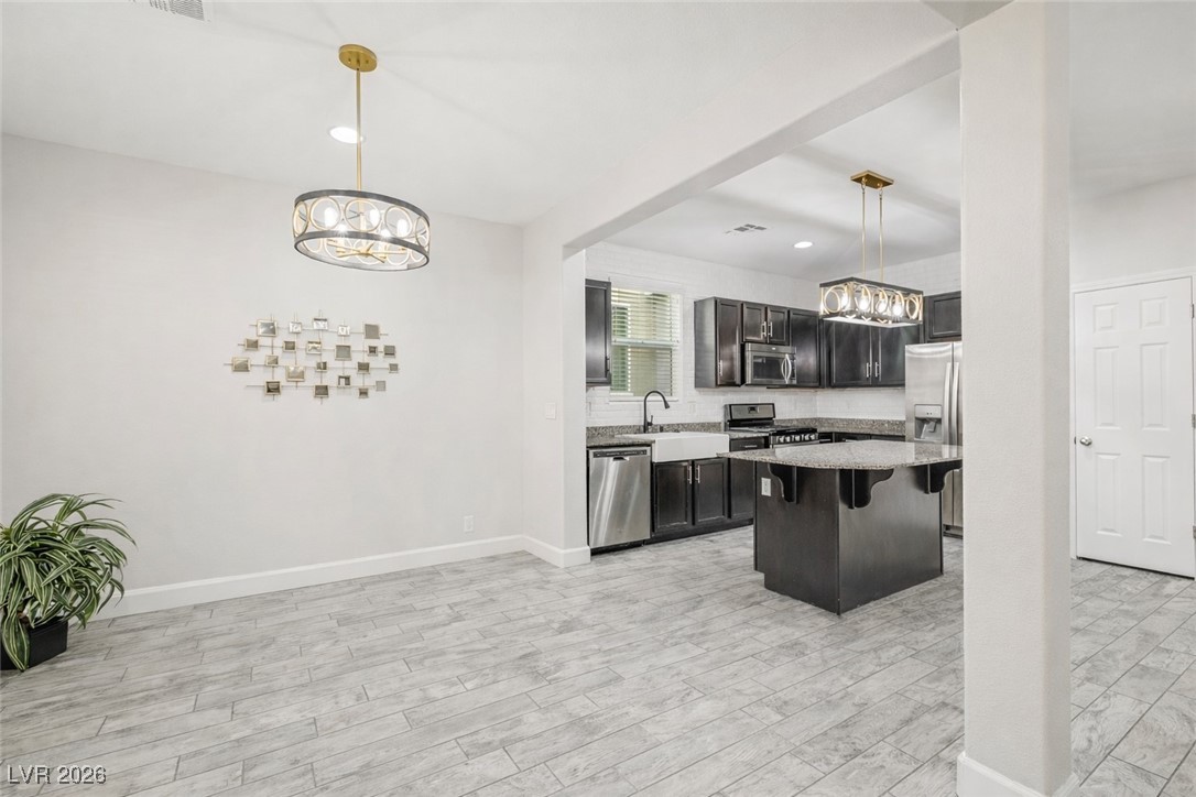 10841 Hunters Green Avenue