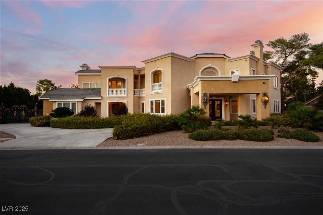 2520 Driftwood Drive