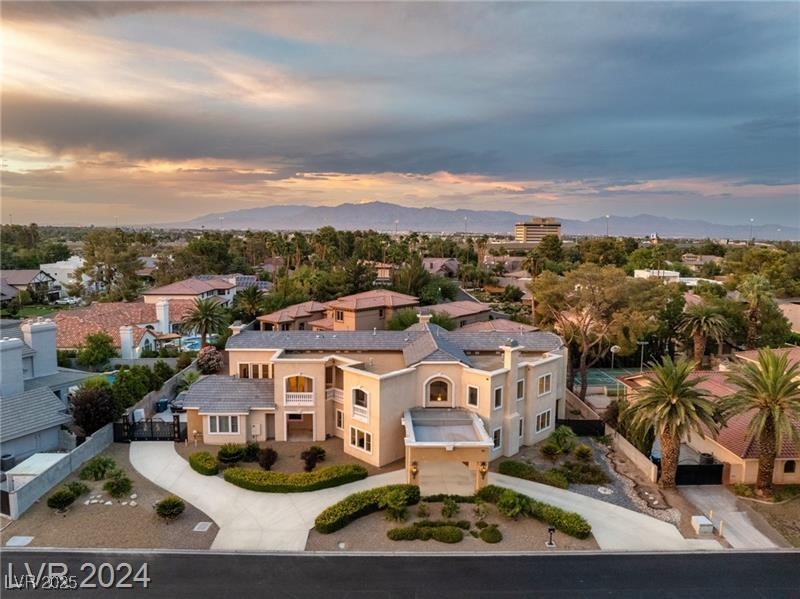 2520 Driftwood Drive