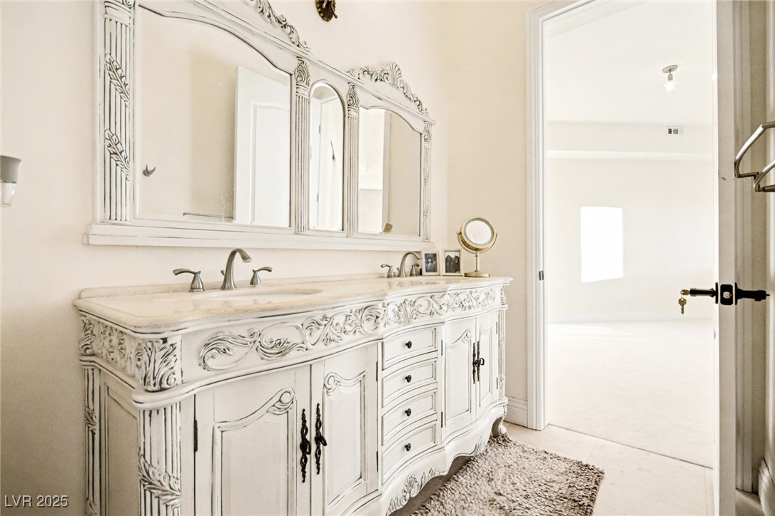 2520 Driftwood Drive