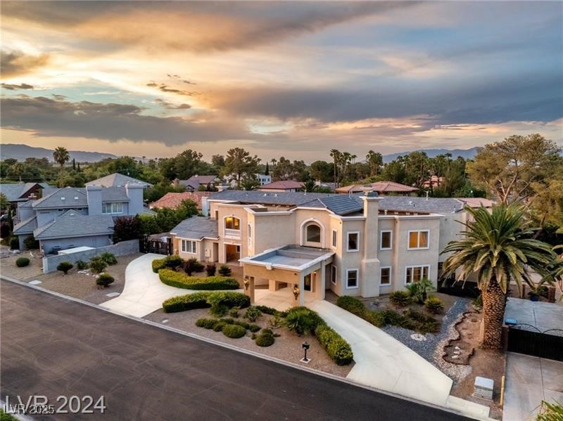 2520 Driftwood Drive