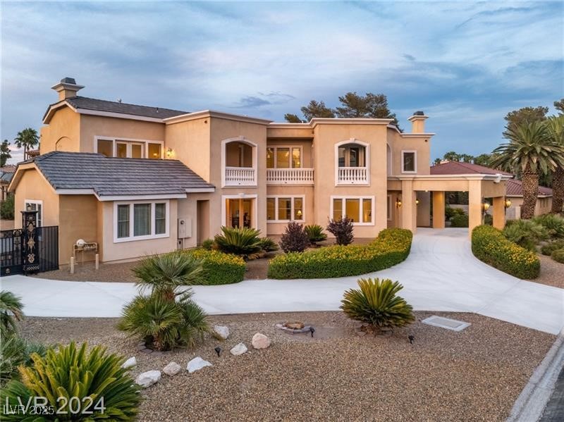 2520 Driftwood Drive